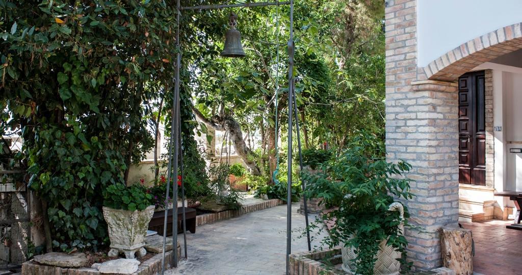 Villa Anna Savini Casa Vacanze Atri Kültér fotó
